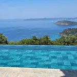 Vue Imprenable Villa *
